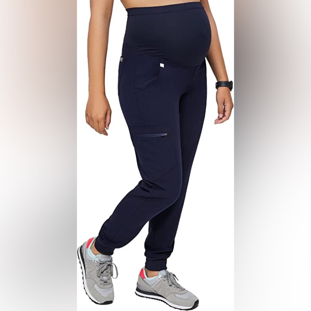 Figs Maternity Zamora Jogger Scrubs in Navy Size Small Petite